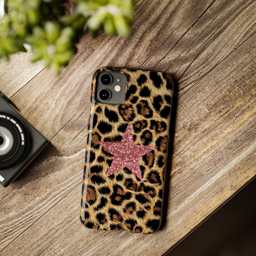 Leopard Print Slim Phone Case with Pink Glitter Star — Chic Animal Print Protective Cover