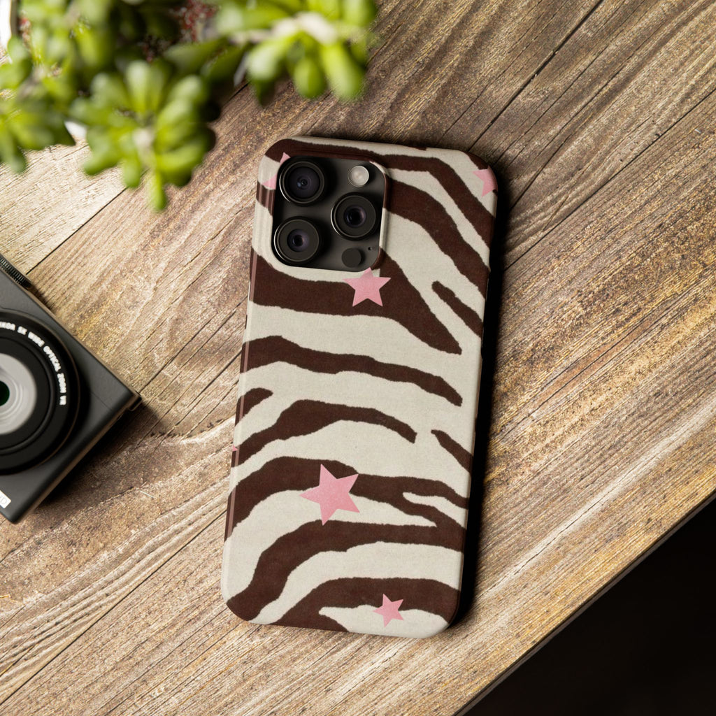 Zebra Stripe Slim Phone Case with Pink Stars – Trendy Animal Print Protector