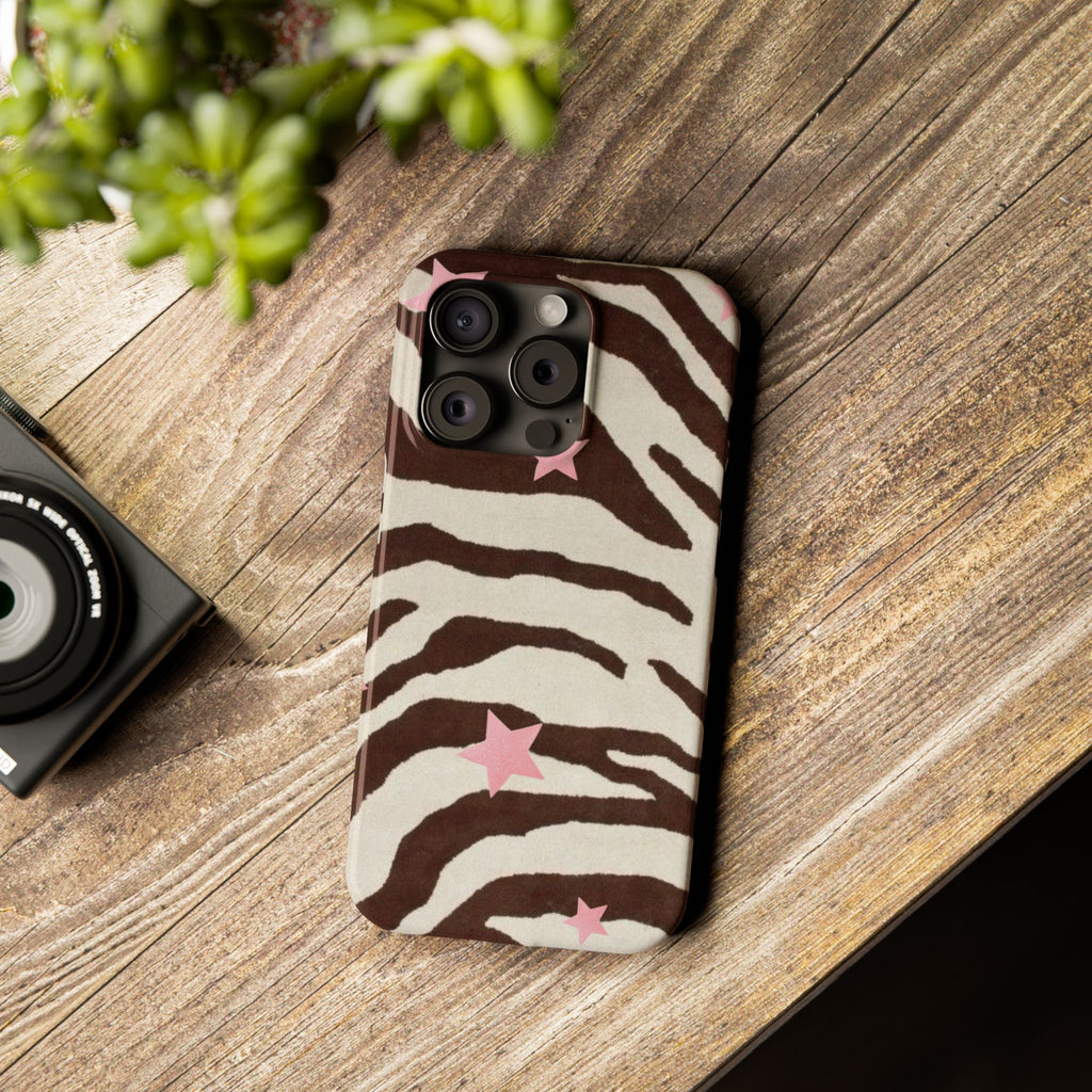 Zebra Stripe Slim Phone Case with Pink Stars – Trendy Animal Print Protector