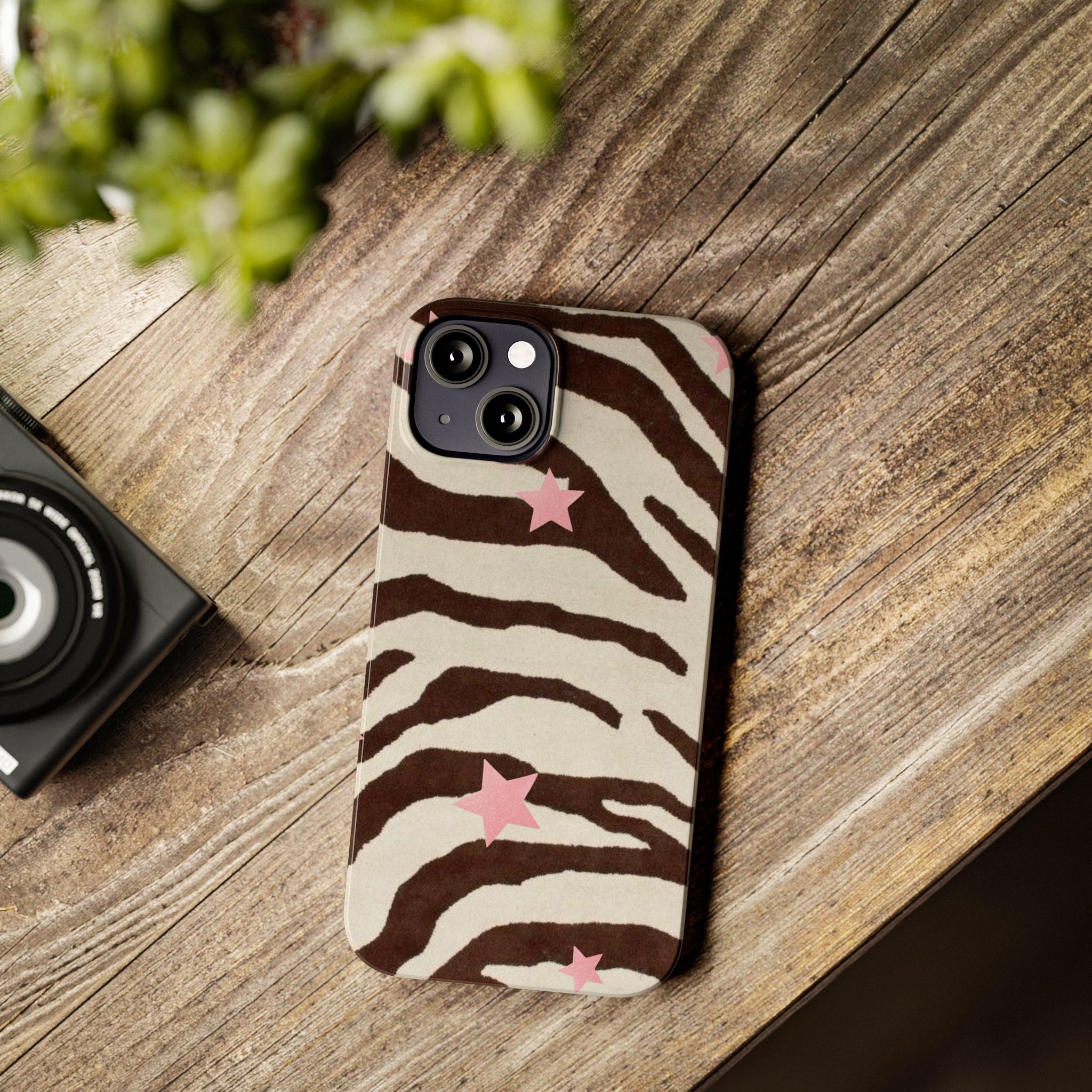 Zebra Stripe Slim Phone Case with Pink Stars – Trendy Animal Print Protector