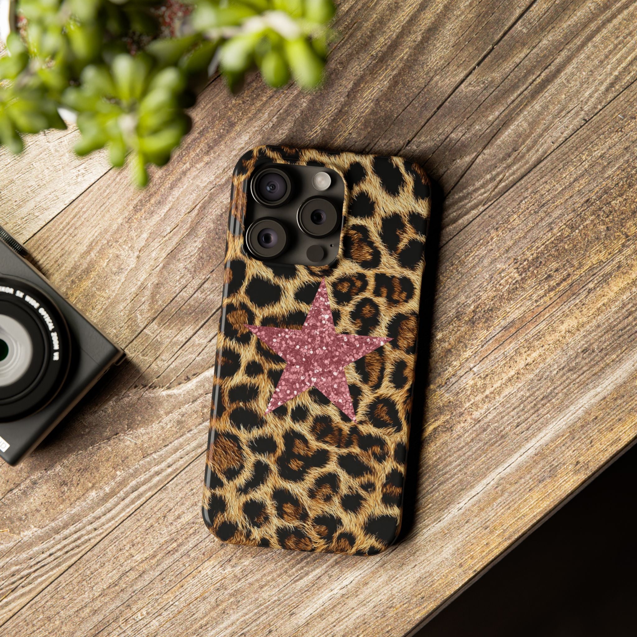Leopard Print Slim Phone Case with Pink Glitter Star — Chic Animal Print Protective Cover