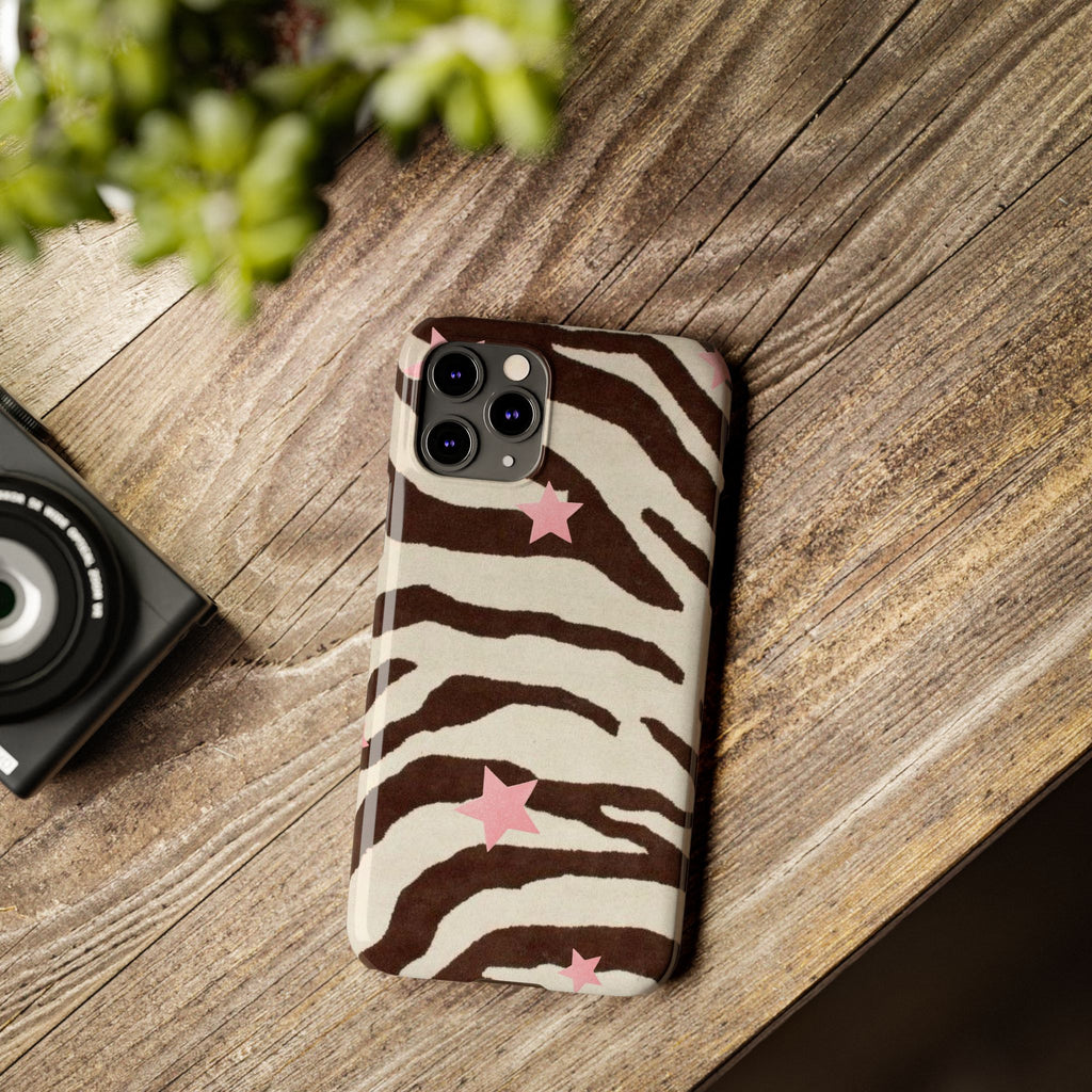 Zebra Stripe Slim Phone Case with Pink Stars – Trendy Animal Print Protector