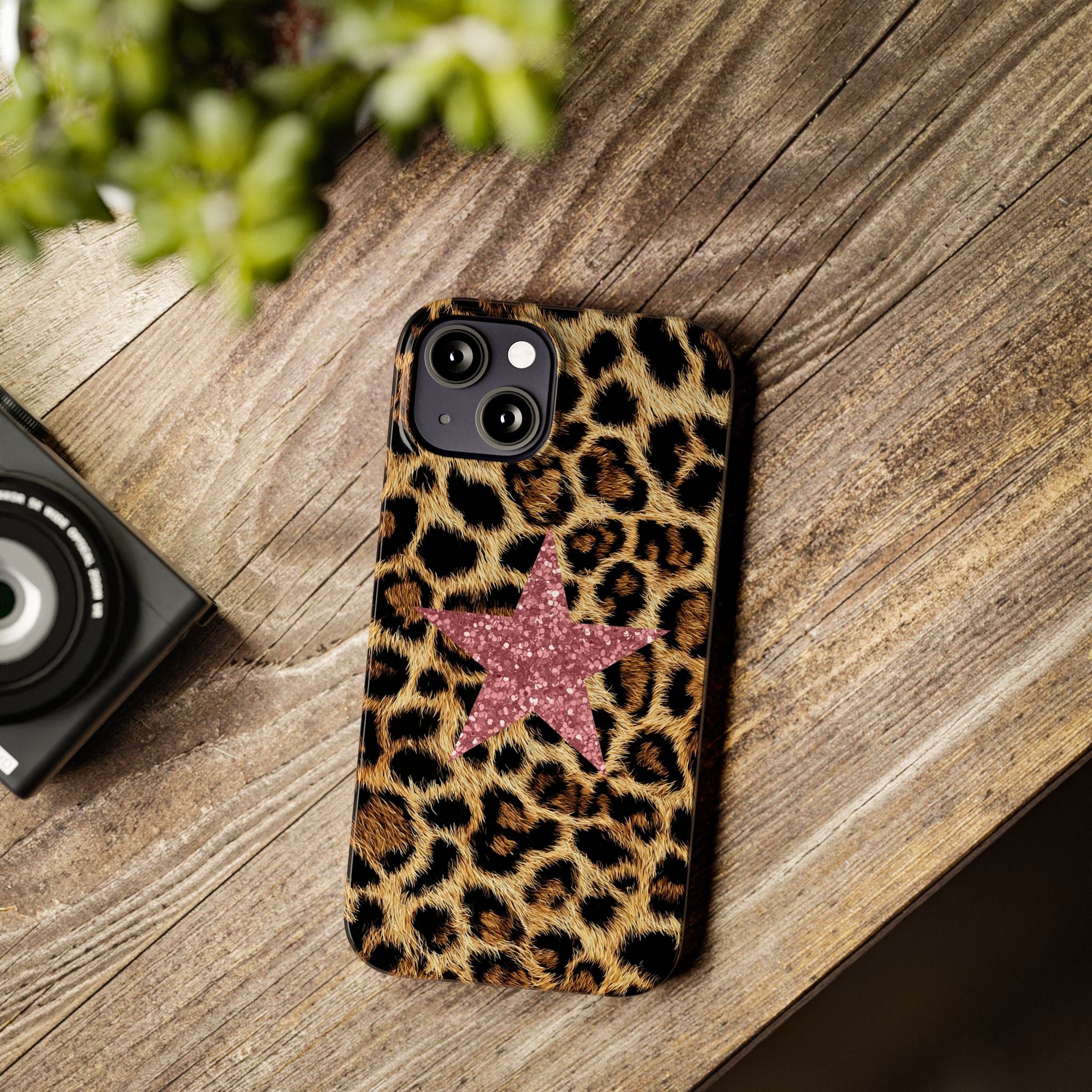 Leopard Print Slim Phone Case with Pink Glitter Star — Chic Animal Print Protective Cover